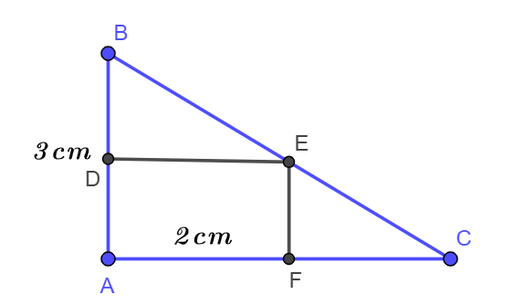Lan có một miếng bìa hình tam giác ABC vuông tại A, cạnh AB = 3cm